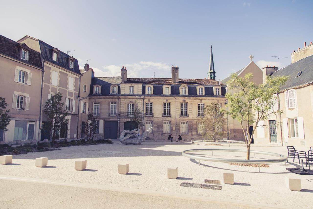 La Maison De La Liberte Suite Jeanne Barret Poitiers Ngoại thất bức ảnh